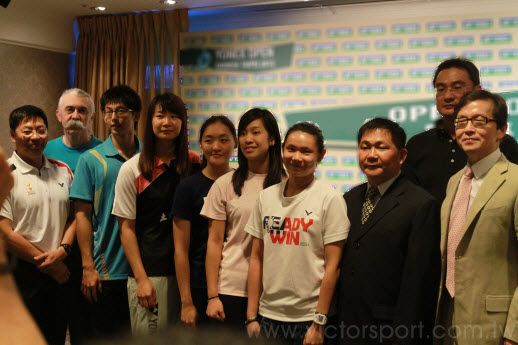 中華台北羽球公開賽 賽前記者會大合照